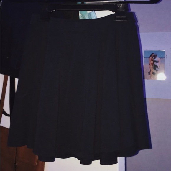 Abercrombie & Fitch Mini Skirt - Picture 1 of 1